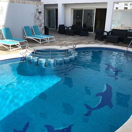Hostal Rosalia San Antonio  Ngoại thất bức ảnh