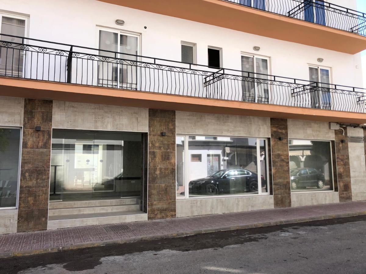 Hostal Rosalia San Antonio  Ngoại thất bức ảnh