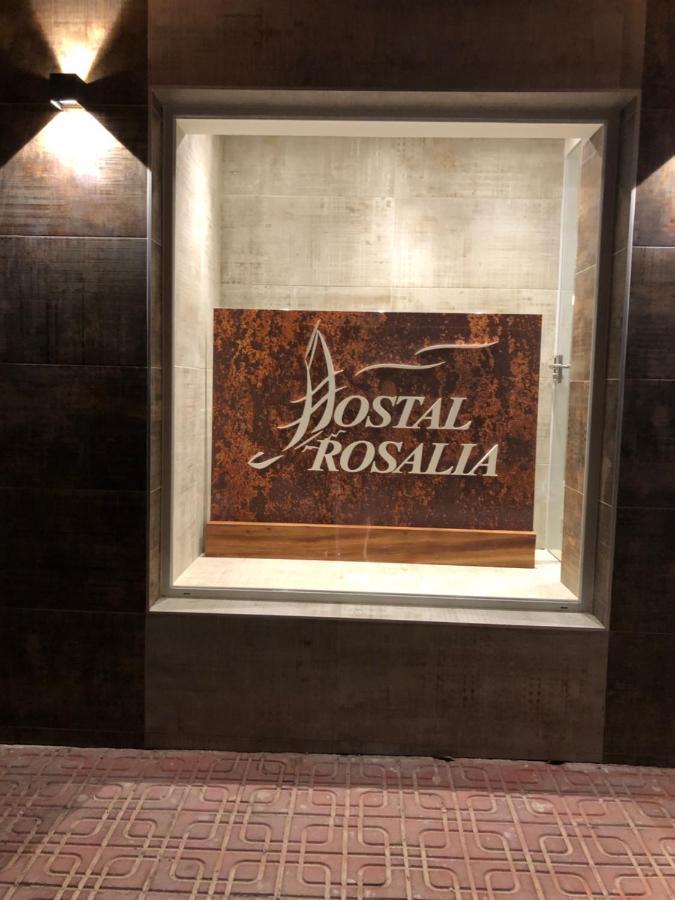 Hostal Rosalia San Antonio  Ngoại thất bức ảnh